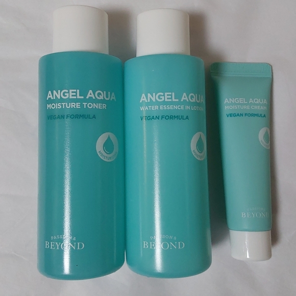 Angel Aqua Moisture skin care set, New in Box - Picture 3 of 3